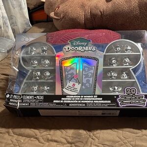 Disney Doorables Silver and Black Collectible Set